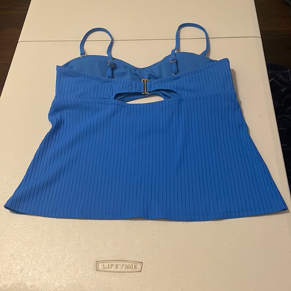 Time & Tru Swim Top Large - Picture 10 of 12
